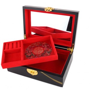 Coffret a bijoux laque - pivoine dorée