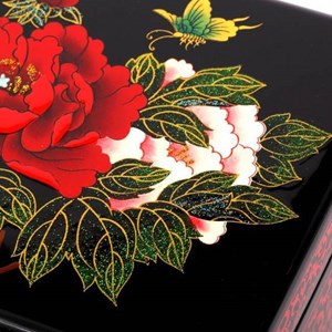 Boite à bijoux - pivoines eclatantes