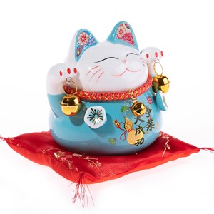 Maneki neko porte bonheur