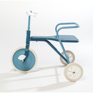 Tricycle en métal bleu océan
