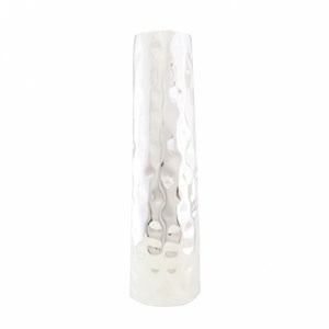 Vase martelé