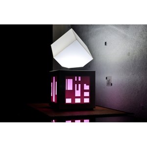 Lampe avec enceinte bluetooth intégrée s