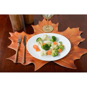 Assiette de table ovale bord platine