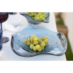 Coupe décorative en verre bleue