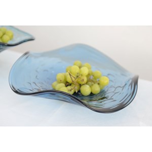 Coupe décorative en verre bleue