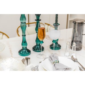 Salière et poivrière penchant argent