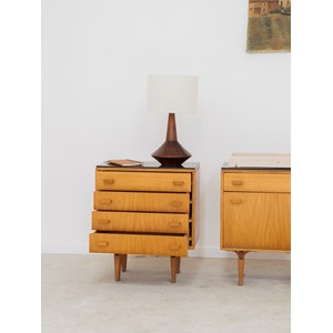 Maïa, la table de chevet en bois n°126