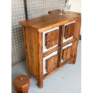 Bob, le bar en bois n°14