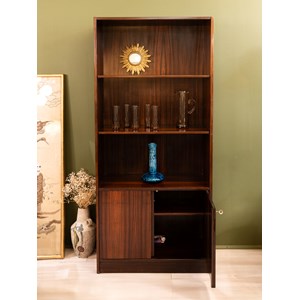 Madeleine, la bibliothèque en bois n°32