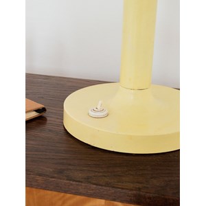 Julia, la lampe à poser jaune n°209