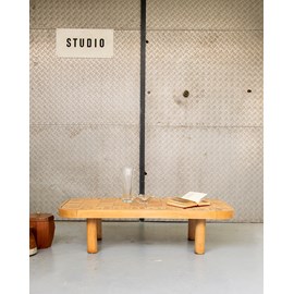 Liv, la table basse en céramique n°210