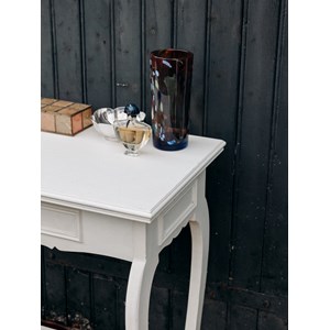 Louise, la coiffeuse en bois n°122