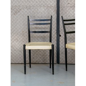 Alma, le lot de 6 chaises en bois n°308