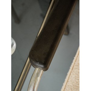 Robert, le canapé en métal n°52