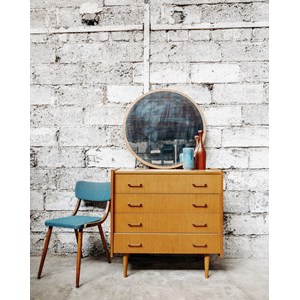Olga, la commode en bois n°145