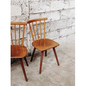 Alma, la paire de chaises en bois n°344