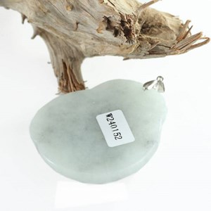 Pendentif grand bouddha rieur en jade