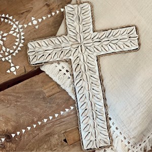 Suspension croix coquillage