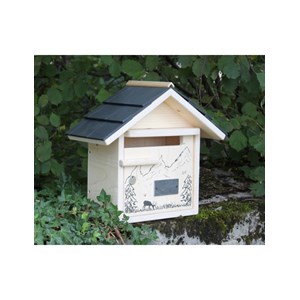 Boite aux lettres : la combe aux cerfs