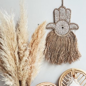 Suspension main en coquillage