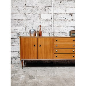 Enfilade en bois spacieuse n°132