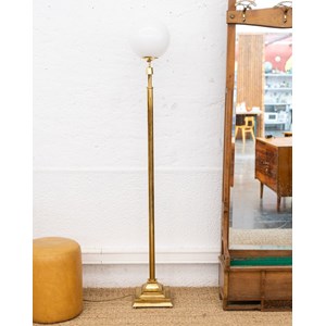 Julien, le lampadaire en métal n°83