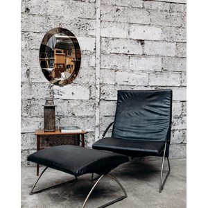Fauteuil et son ottoman en cuir n°353