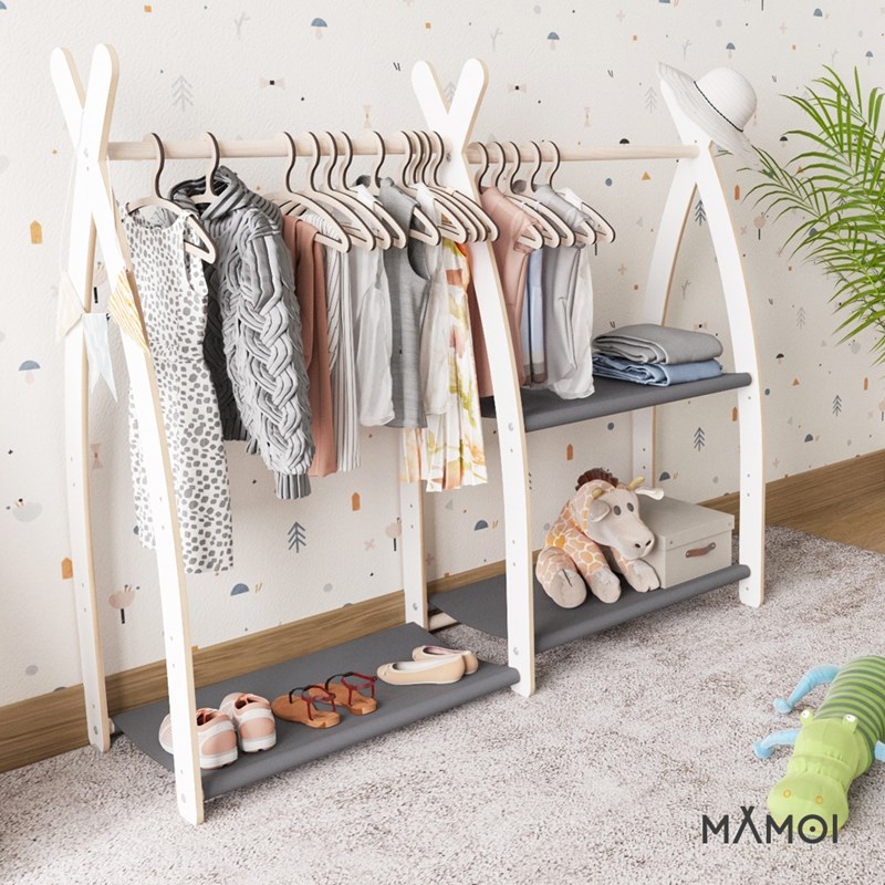 Portant à vêtements enfant – bois (Babykare) - Image 1