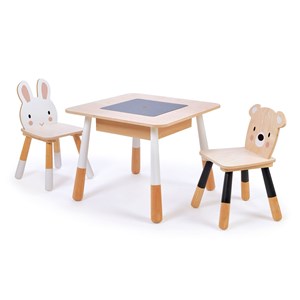Table et chaises forêt pour enfant