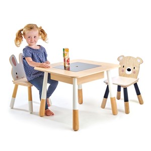 Table et chaises forêt pour enfant