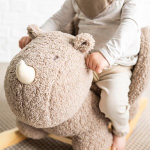 Bascule teddy le rhinocéros taupe
