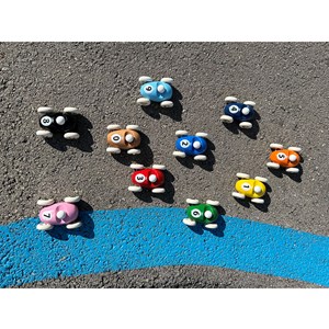 Mini roadster en bois rouge