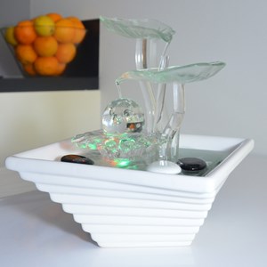 Fontaine Cristal Line Flower