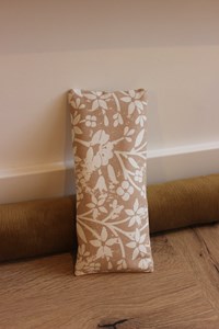 Masque yeux yoga fleurs beige