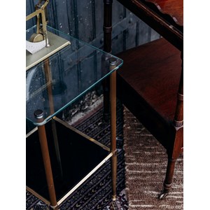Hanna, la table d'appoint en verre n°201