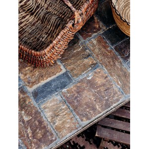 Pénélope, la table basse carrelée n°31