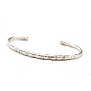 Bracelet rigide arrondi touareg argent