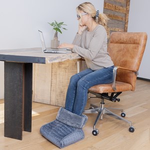 Zachte elektrische voetenwarmer