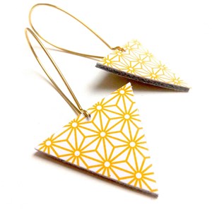 Boucles d'oreilles cuir illustré asanoha