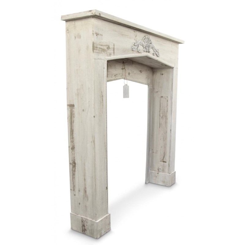 Décoration d'autrefois - Encadrement manteau cheminee ceruse blan