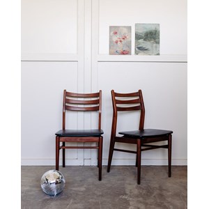 Alma, la paire de chaises en bois n°361