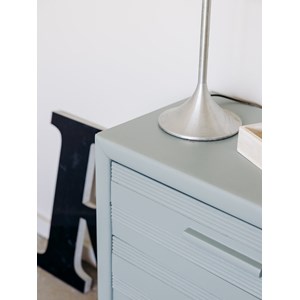 Olga, la commode en bois n°156