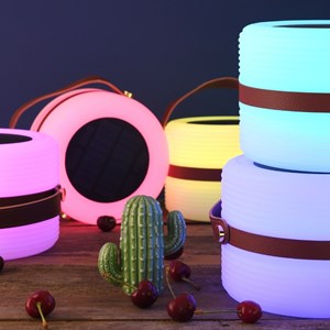Lampe de table led nomade rgb rechargeable solaire