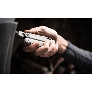 Leatherman surge 21 fonctions