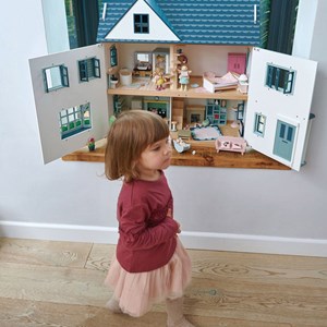 Chambre à coucher pour maison de poupée