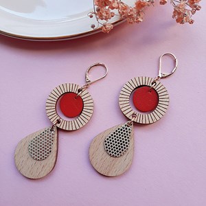 Boucles longues ethnique rouge