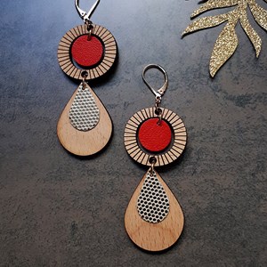 Boucles longues ethnique rouge