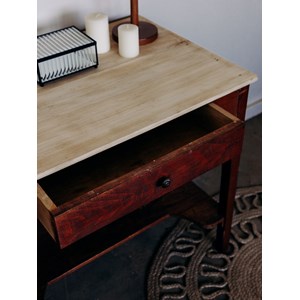 Louise, la coiffeuse en bois n°128