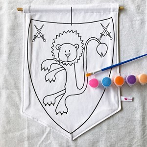 Kit - blason lion en tissu à peindre