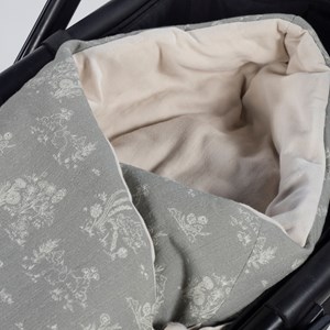 Nid d'ange avec capuche